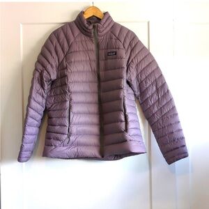 - Women’s XL Patagonia Puffer Coat